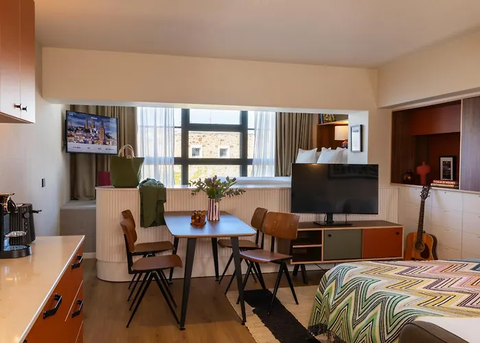 Yuna Montmartre - Aparthotel Paris