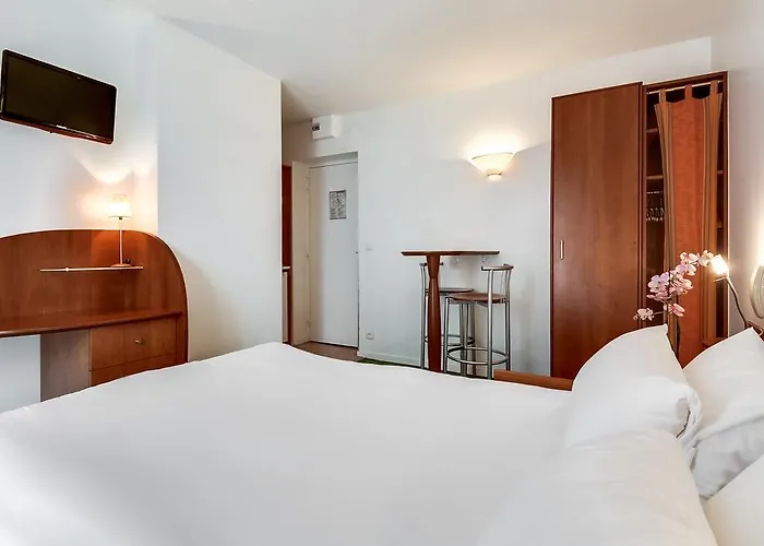 Aparthotel Pavillon Courcelles Parc Monceau Paris